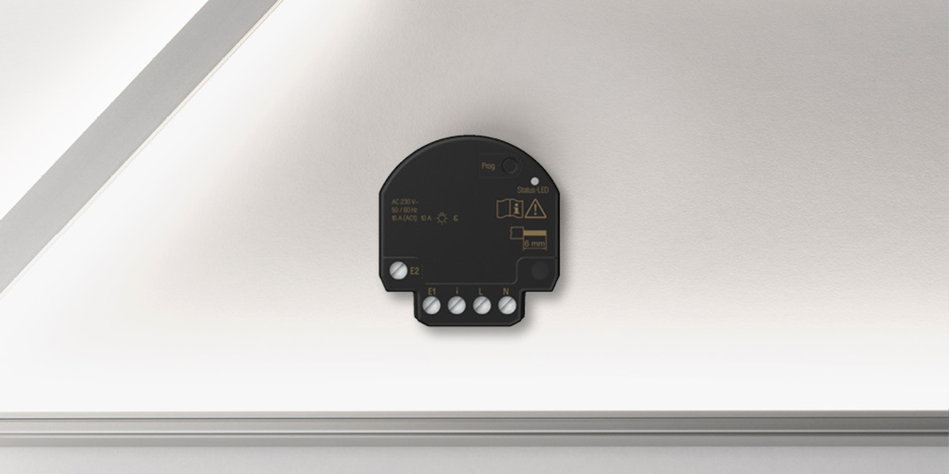 JUNG HOME Jalousieaktor Mini bei Elektro, IT, Sicherheitssysteme & Service Hoffmann Engelhardt GbR in Gotha