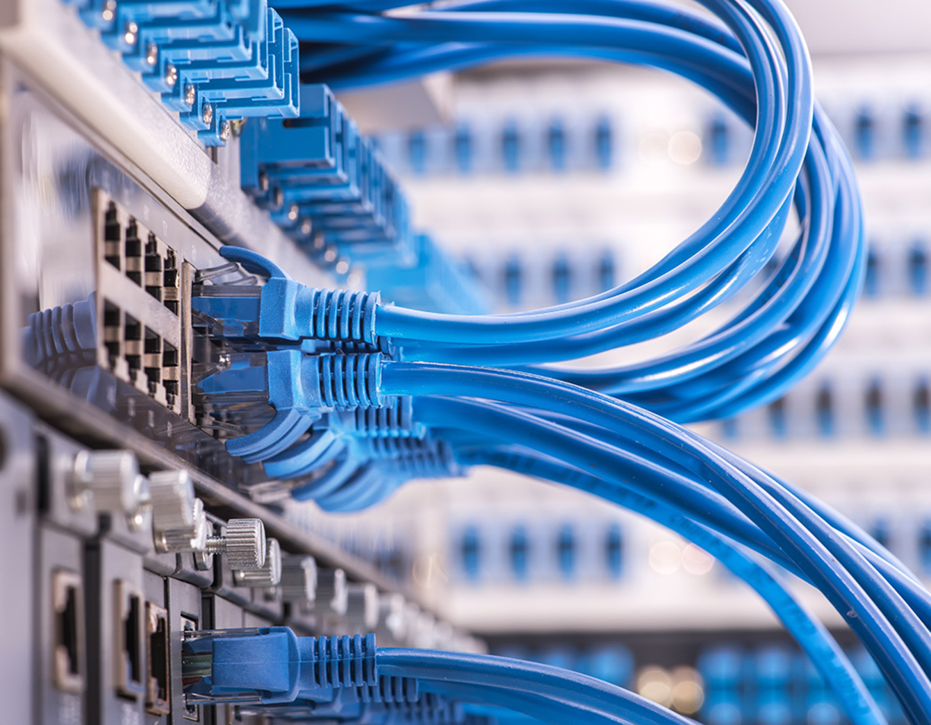 Netzwerktechnik bei Elektro, IT, Sicherheitssysteme & Service Hoffmann Engelhardt GbR in Gotha