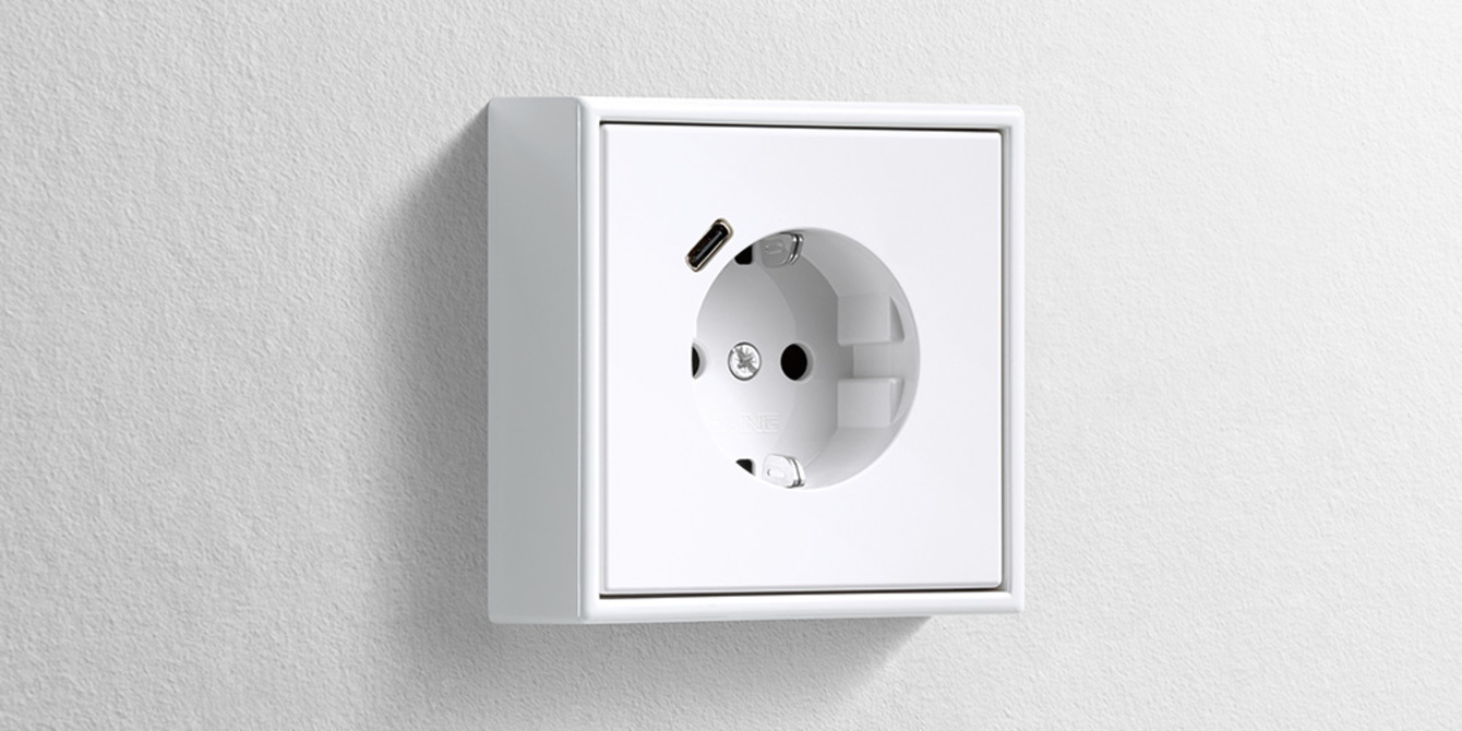 Erweiterter Anschlussraum für die Nachrüstung bei Elektro, IT, Sicherheitssysteme & Service Hoffmann Engelhardt GbR in Gotha