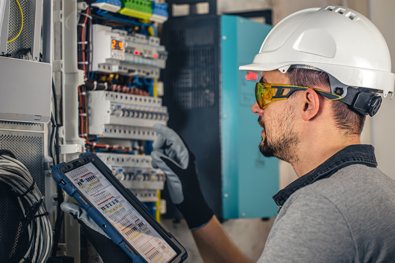 Industrie & Gewerbe bei Elektro, IT, Sicherheitssysteme & Service Hoffmann Engelhardt GbR in Gotha